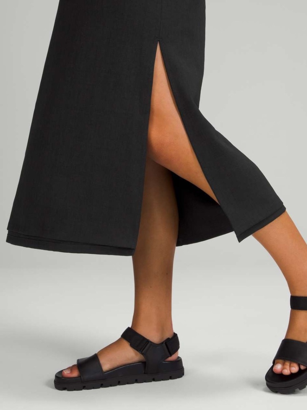 Lululemon V-Neck Midi Dress | Black | Size M | Like New | Athletic Casual - Picture 3 of 6
